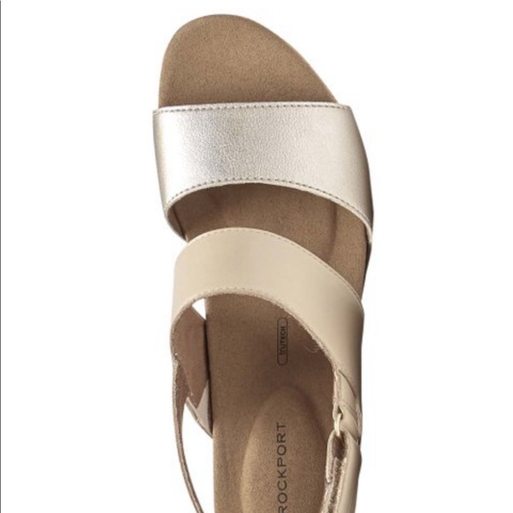 * SOLD * Rockport Nude and Silver Two-band Vivianne Leather Sandal - Size 9.5 - Picture 3 of 11